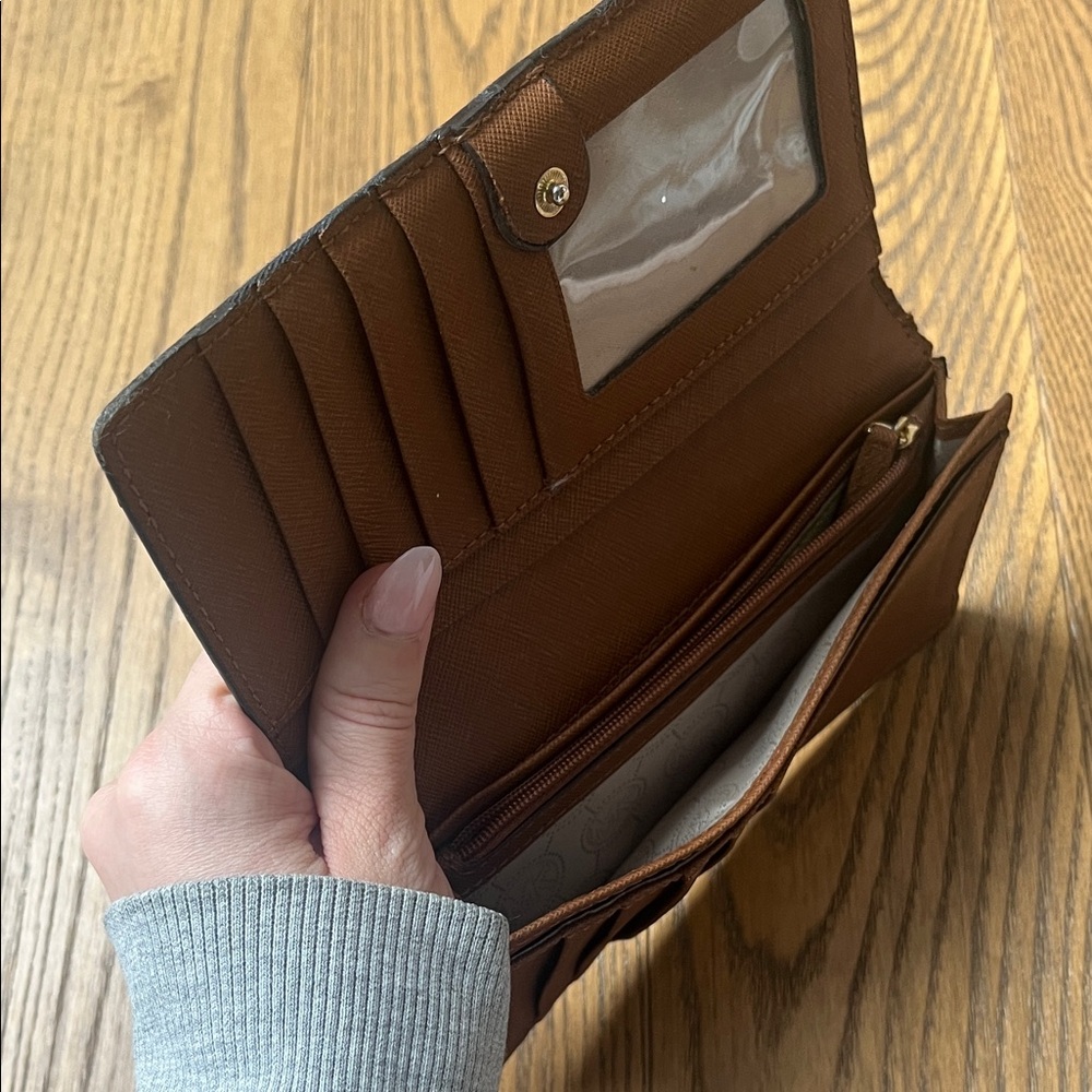 Michael Kors Brown Leather Card wallet - Picture 3 of 4